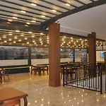 شقة فندقية Golaz 4*